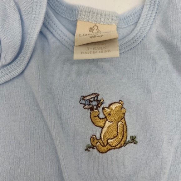 Classic Pooh Disney Baby Clothes Set 3-6 Months Bodysuits Pants Footed Sleeper - Picture 4 of 12